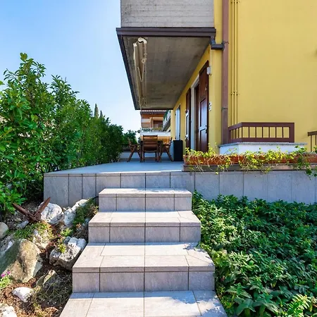 Casa Soave - Close To The Apartamento Sirmione